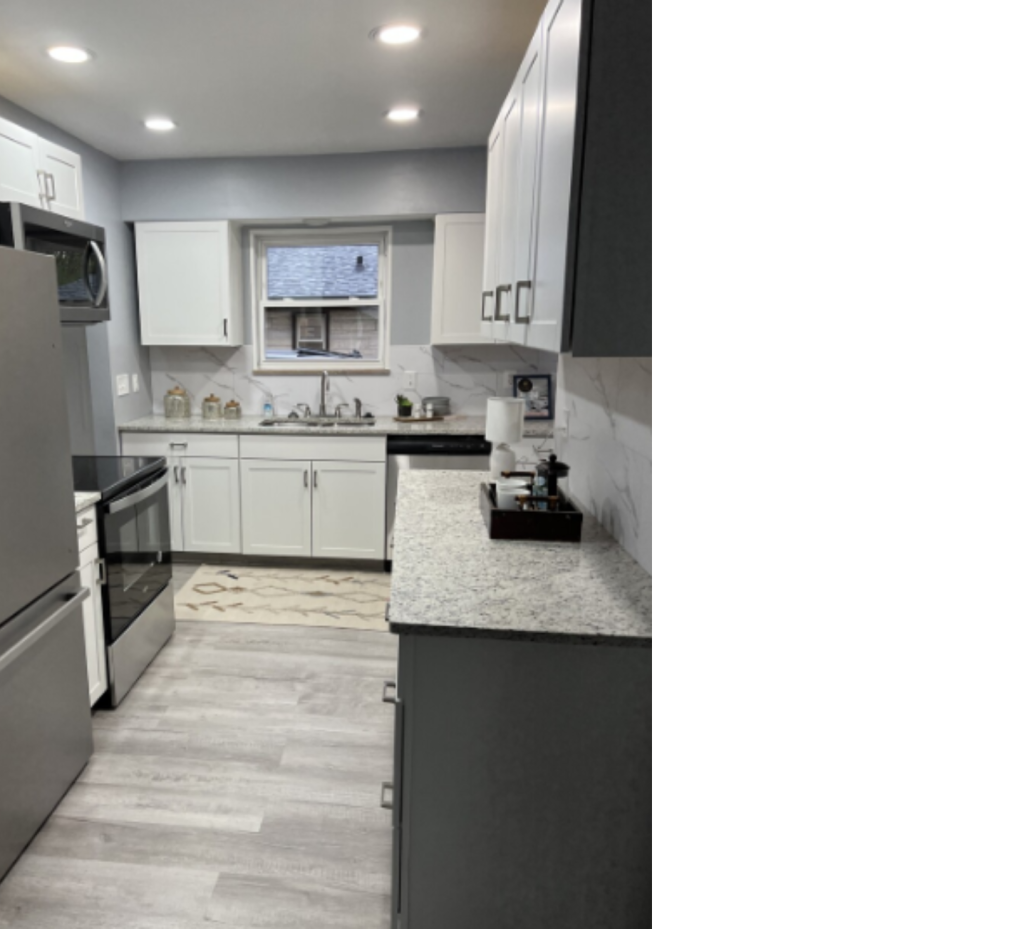 Chic Contrast: Modern Kitchen Refresh