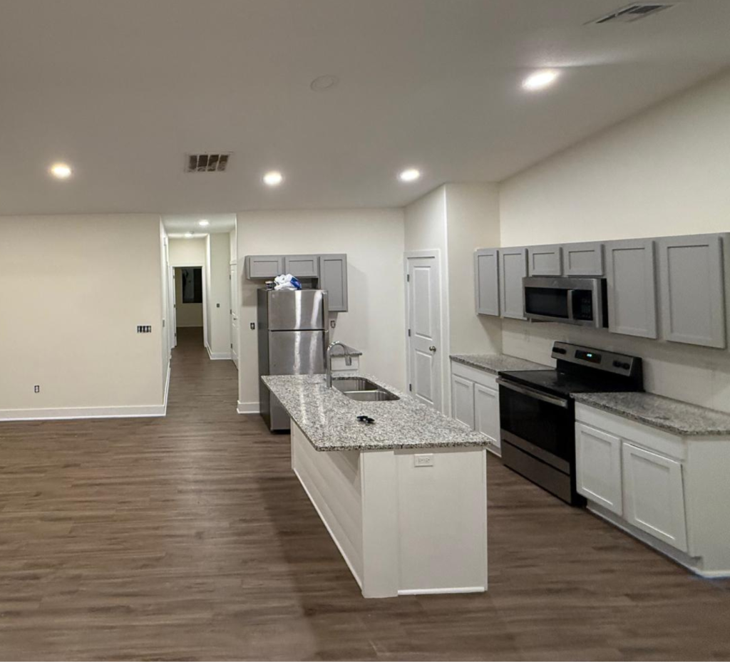 Open Flow: Connecting Kitchen & Living