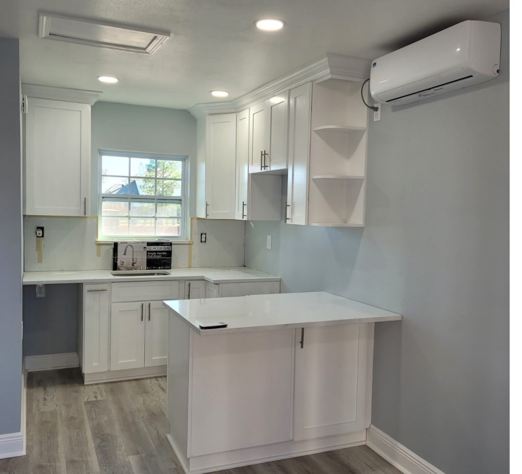 Bright Simplicity: A Clean Kitchen Palette