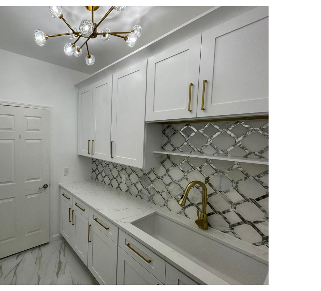 Elegant White & Gold Laundry: Stylish Utility