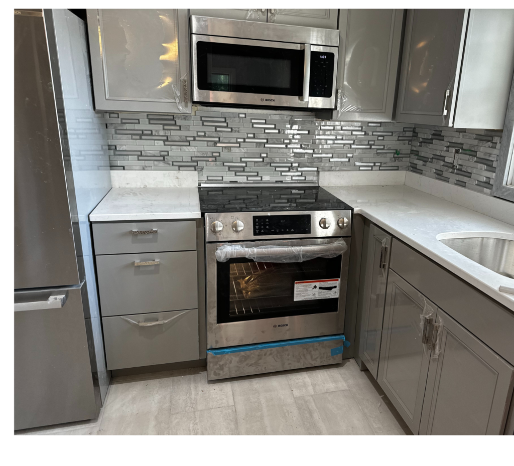 Sleek Gray Kitchen: Modern Stainless Steel Accents