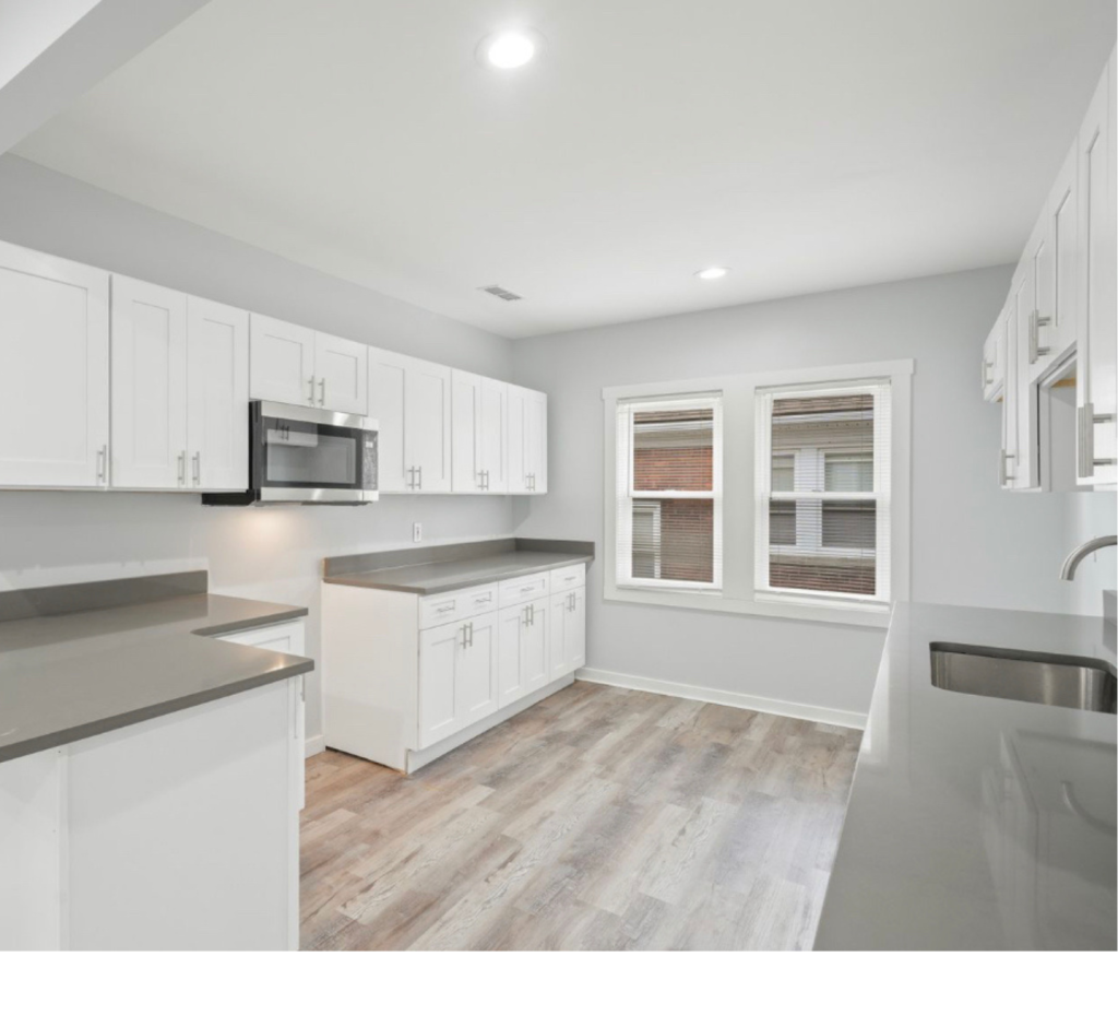 Bright Modern Kitchen: Clean Lines & Gray Accents