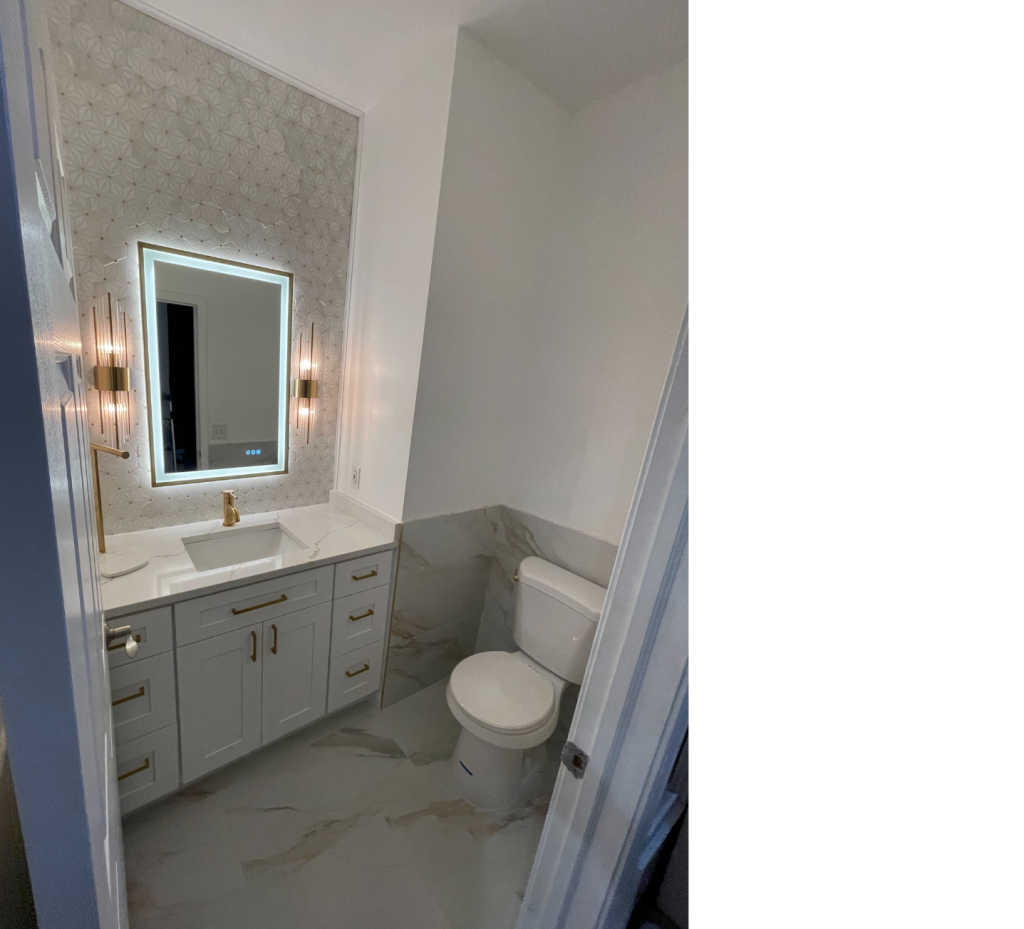 Elegant Gray & Marble Bath: Sophisticated Style