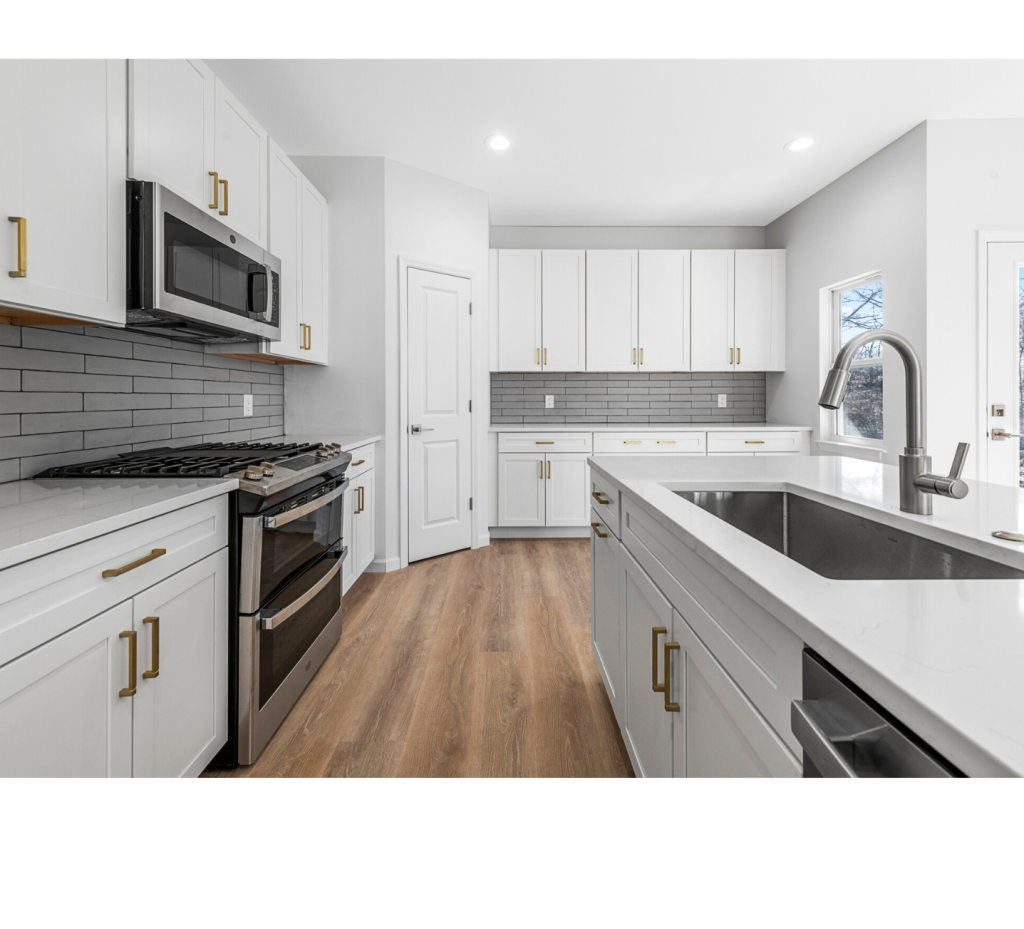 Sleek Whites & Golden Accents: A Bright Modern Kitchen
