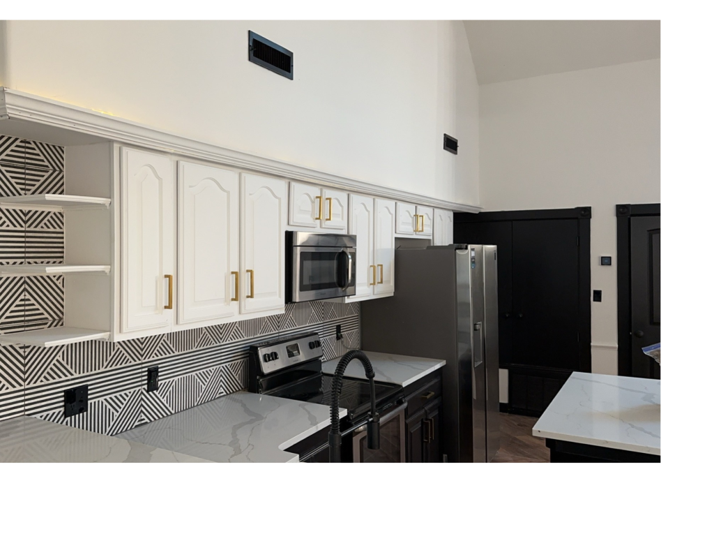 Bold Backsplash Contrast: White & Black Modern Kitchen