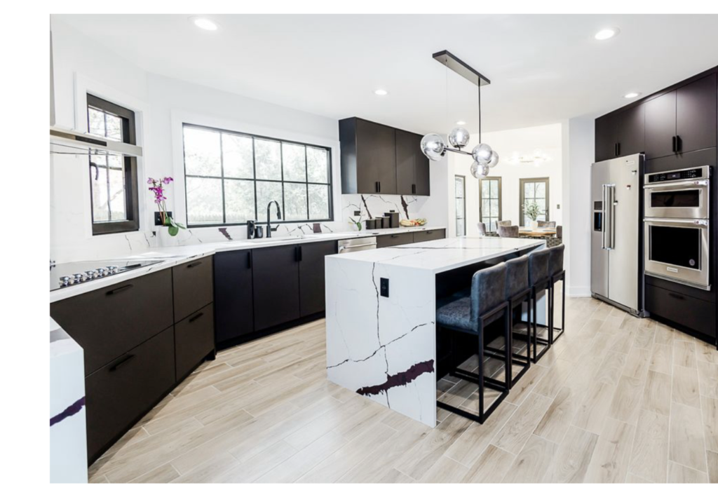 Striking Veins: Modern Kitchen with Calacatta Laza Night
